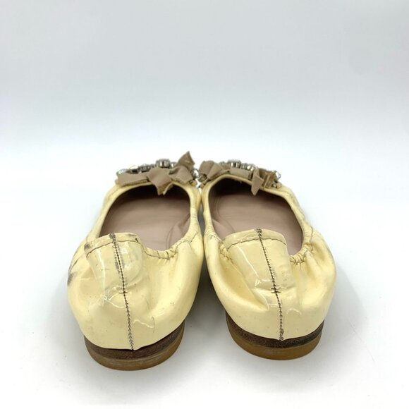 Miu Miu 37 Yellow Patent Leather Flats W/ Embellished Bow & Rhinestones - Picture 4 of 9